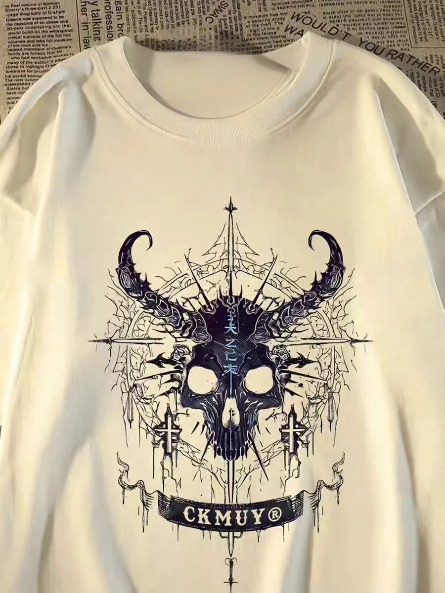 

Американская мужская и женская модная футболка с короткими рукавами, свободная и универсальная мужская футболка с принтом Dark Ram Horn Skull