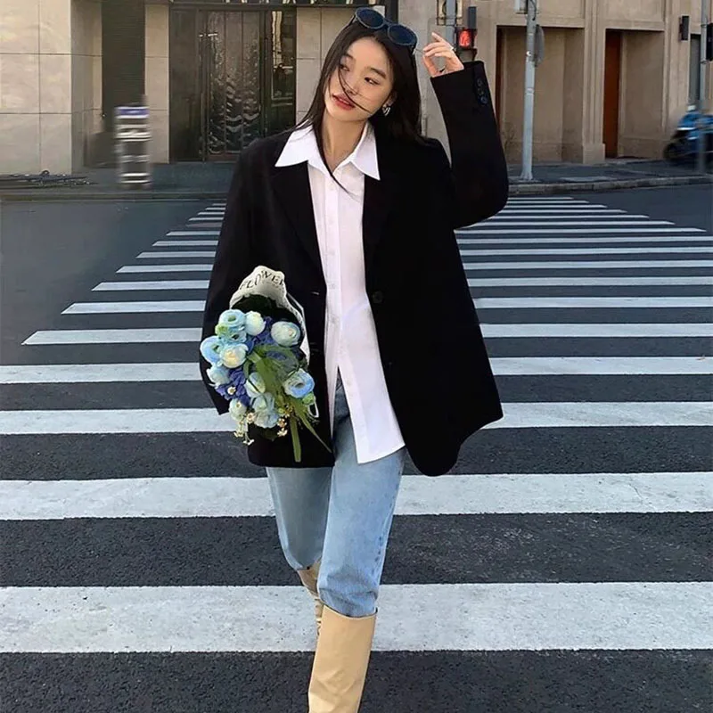 Women Casual Loose Blazers Fashion Versatile High Street Long Sleeved Small Suit Jacket Woman Spring Autumn Design Blazer Coat