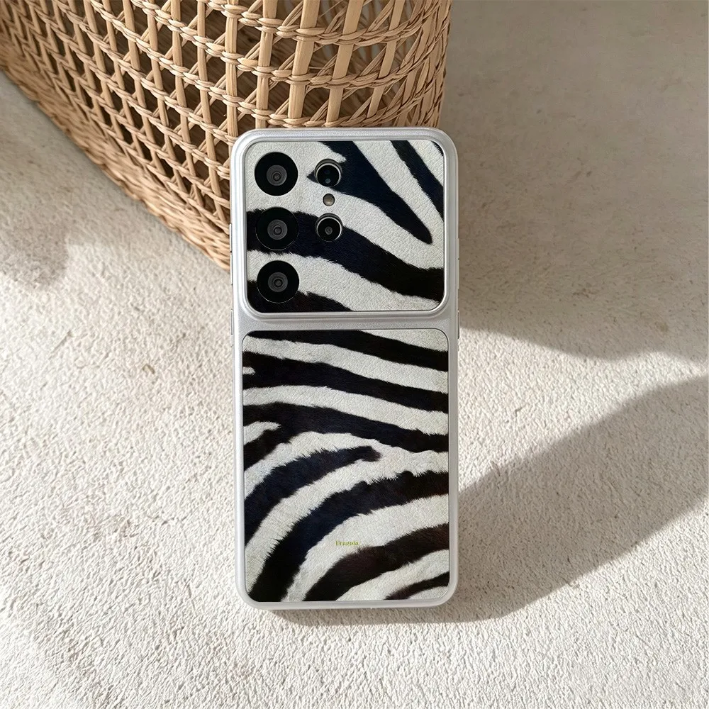 Fragola Retro Zebra Pattern Phone Case For Samsung Galaxy S26 S25 S24 S23 S22 S21 S20 FE Plus Ultra 5G Skin texture