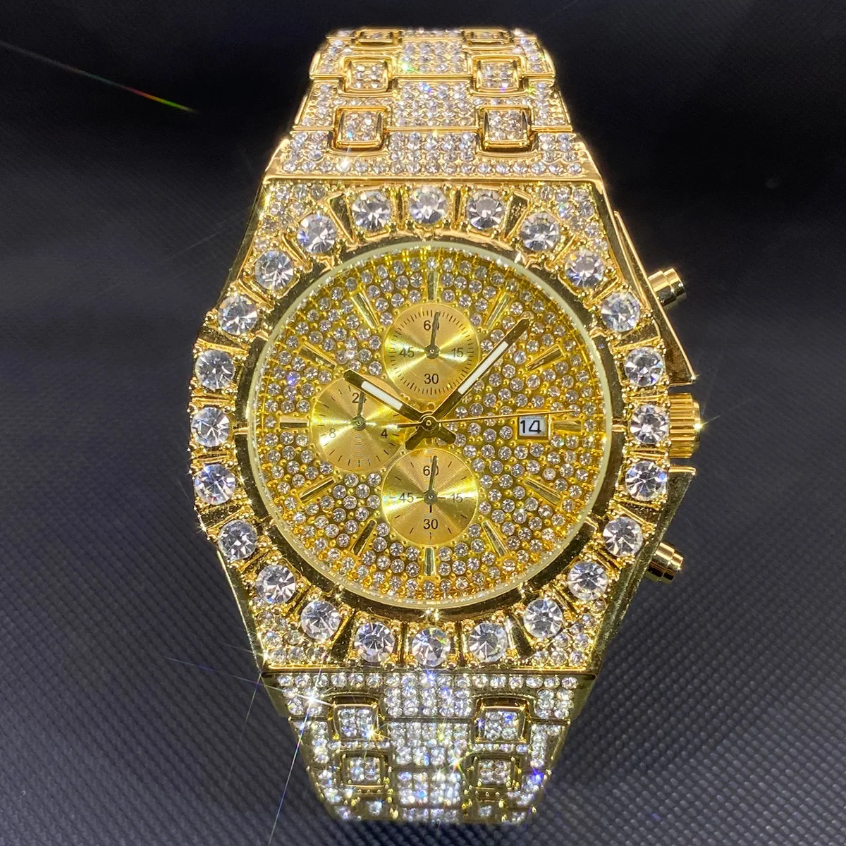 

Big Gold Wrist Watch for Men Hip Hop Full Stone Quartz Watches Fashion Jewelry Dial Plate Watch Clock