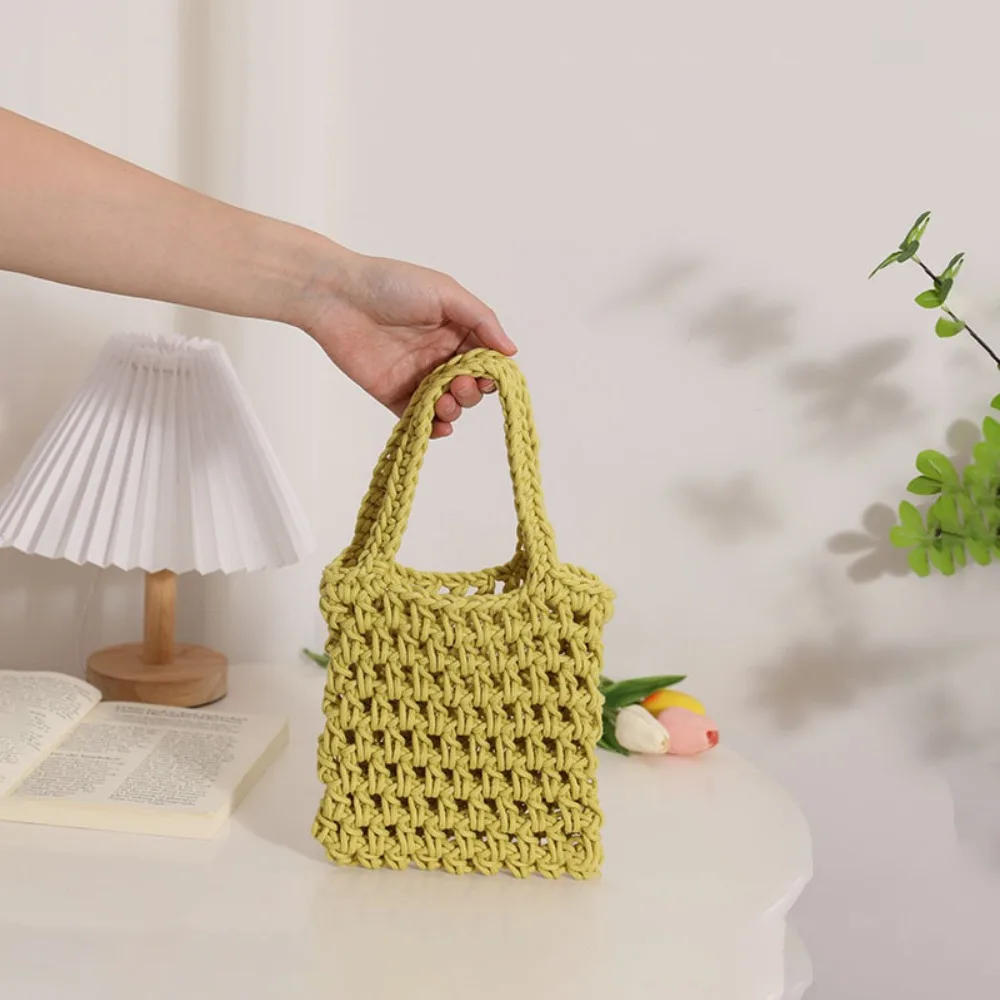 Cute Handheld Cotton Thread Woven Bag New Versatile Solid Color Hollow Grass Woven Bag Handheld Mesh Women\'s Bag