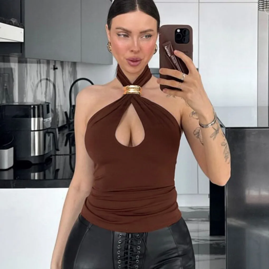 

2025 New Sexy Backless Metal Ring Halter Women Top Black Hollow Out Off Shoulder Crop Vest Female Summer Slim Elegant Streetwear