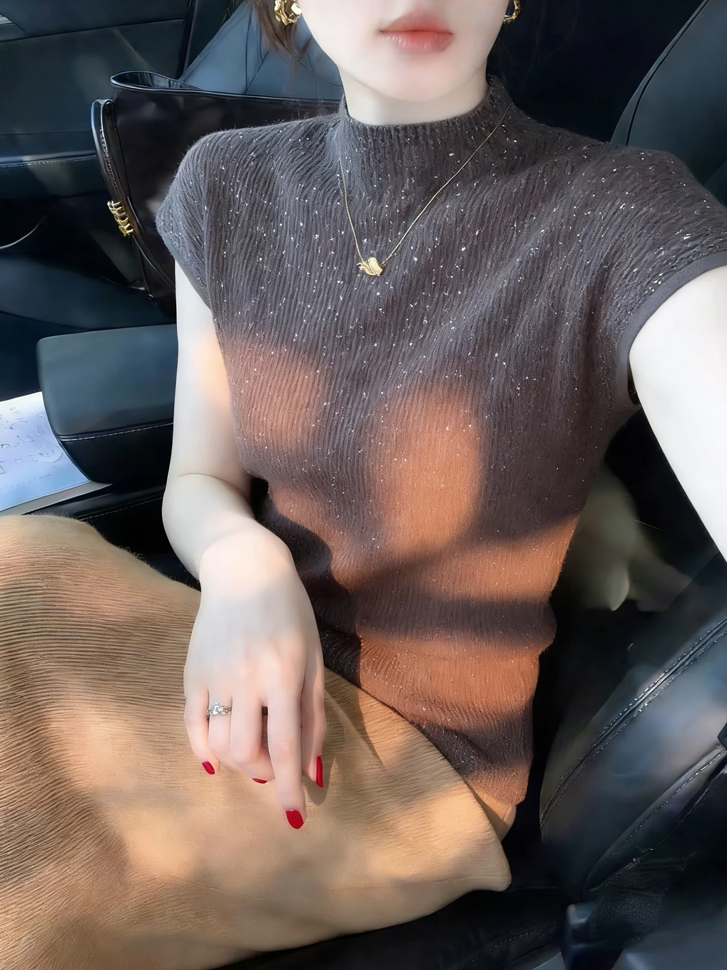 

Elegant Short Sleeve Knitwear Half High Collar Slim Fit Spring Fashion Base Shirt Drill Embellished Light Maturity Style