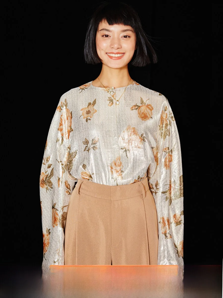 

Ice Sensation Silk Sun Protection irt round Ne Long Sve Casual Sle Rose Embroidery Air Conditioning Top Layering Out...