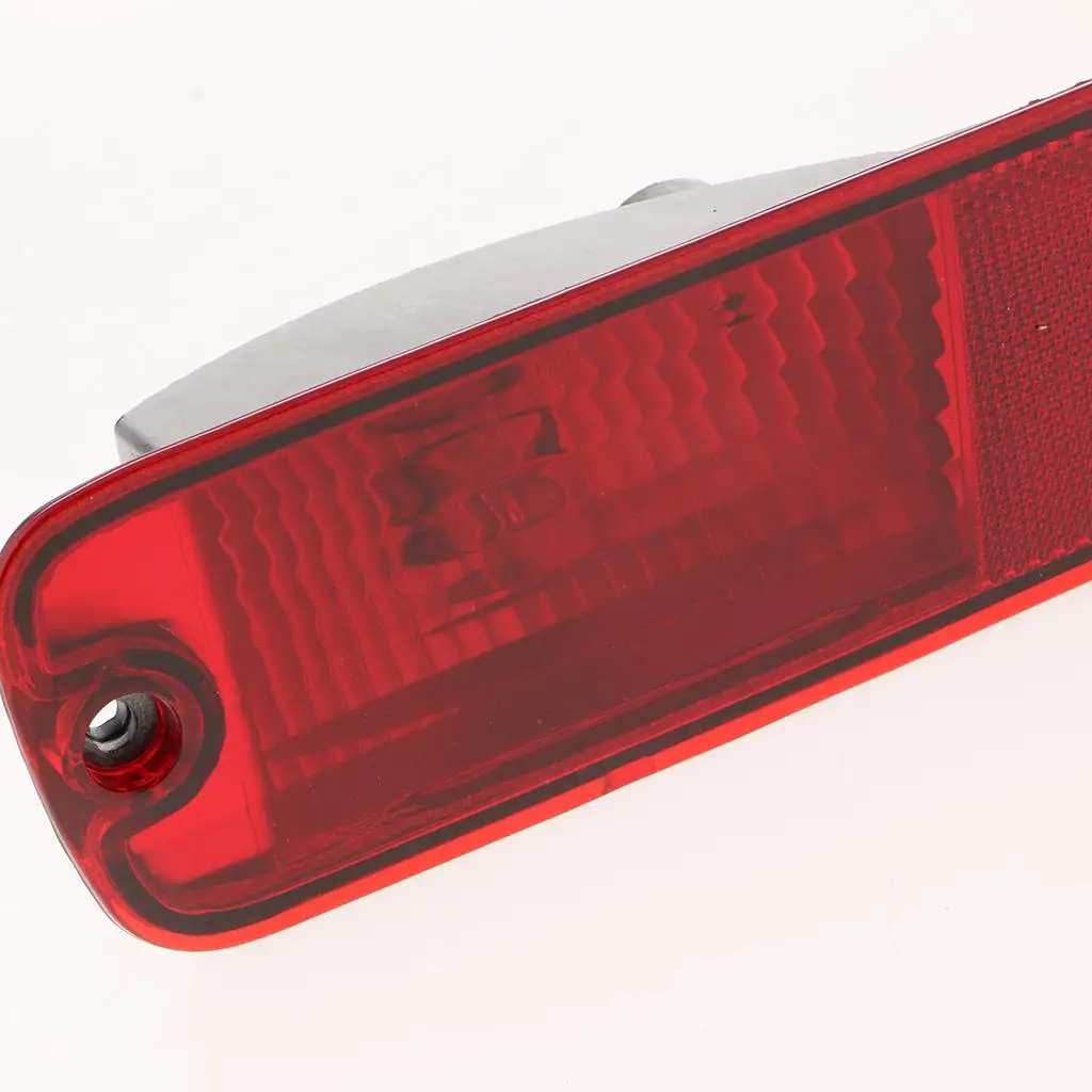 Right Side Rear Bumper Fog Light Lamp Plastic Black Red Direct Fit for Pajero Montero 2003-2006 Rear Lights