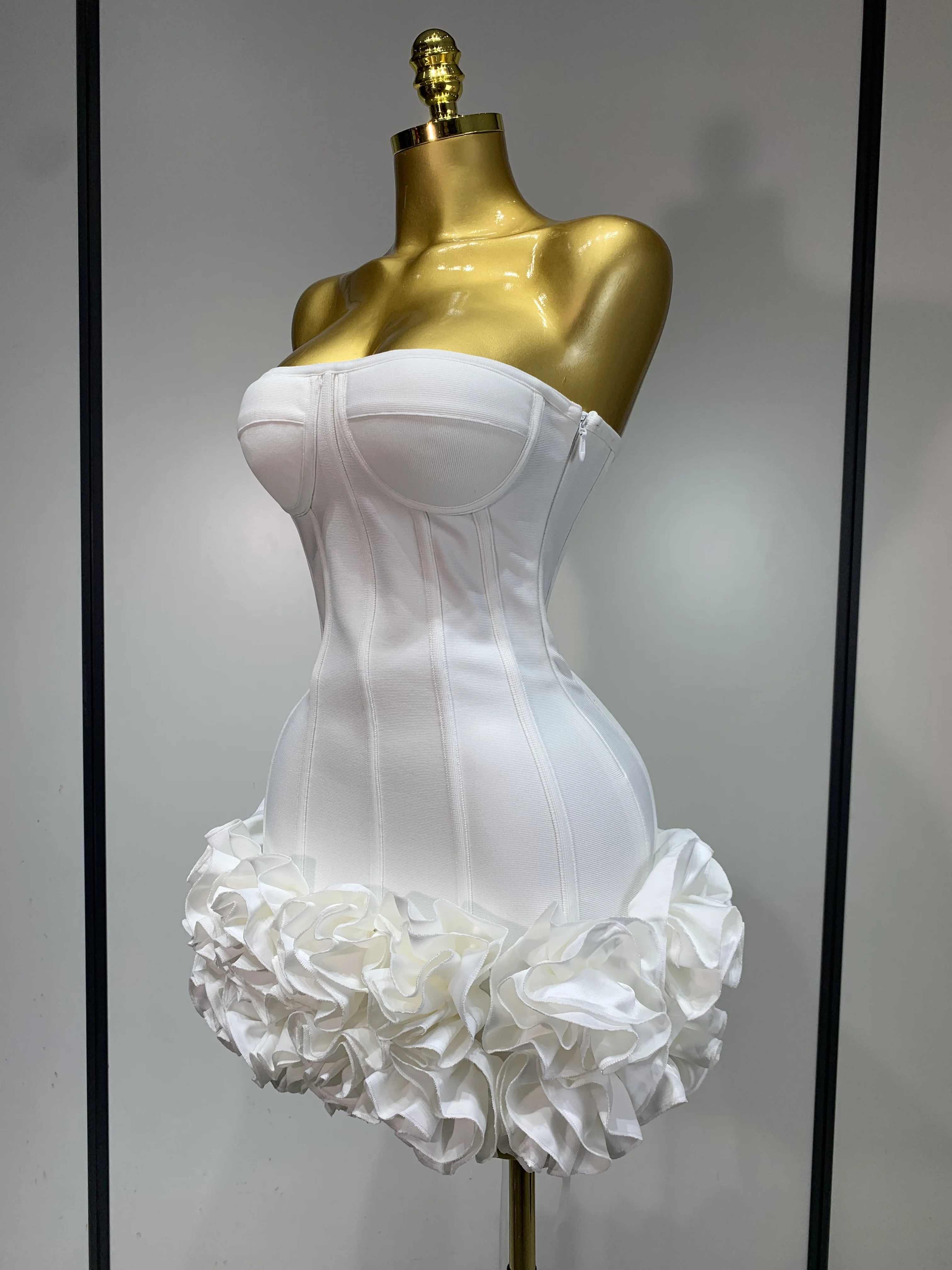 Women Sexy Strapless Backless Flower Embellished Mini Bandage Dress Bodycon Celebrity Party Cocktail Evening Party Club Dresses 187 Sb19f9c9393f7405f8e202f52c5dd924bY