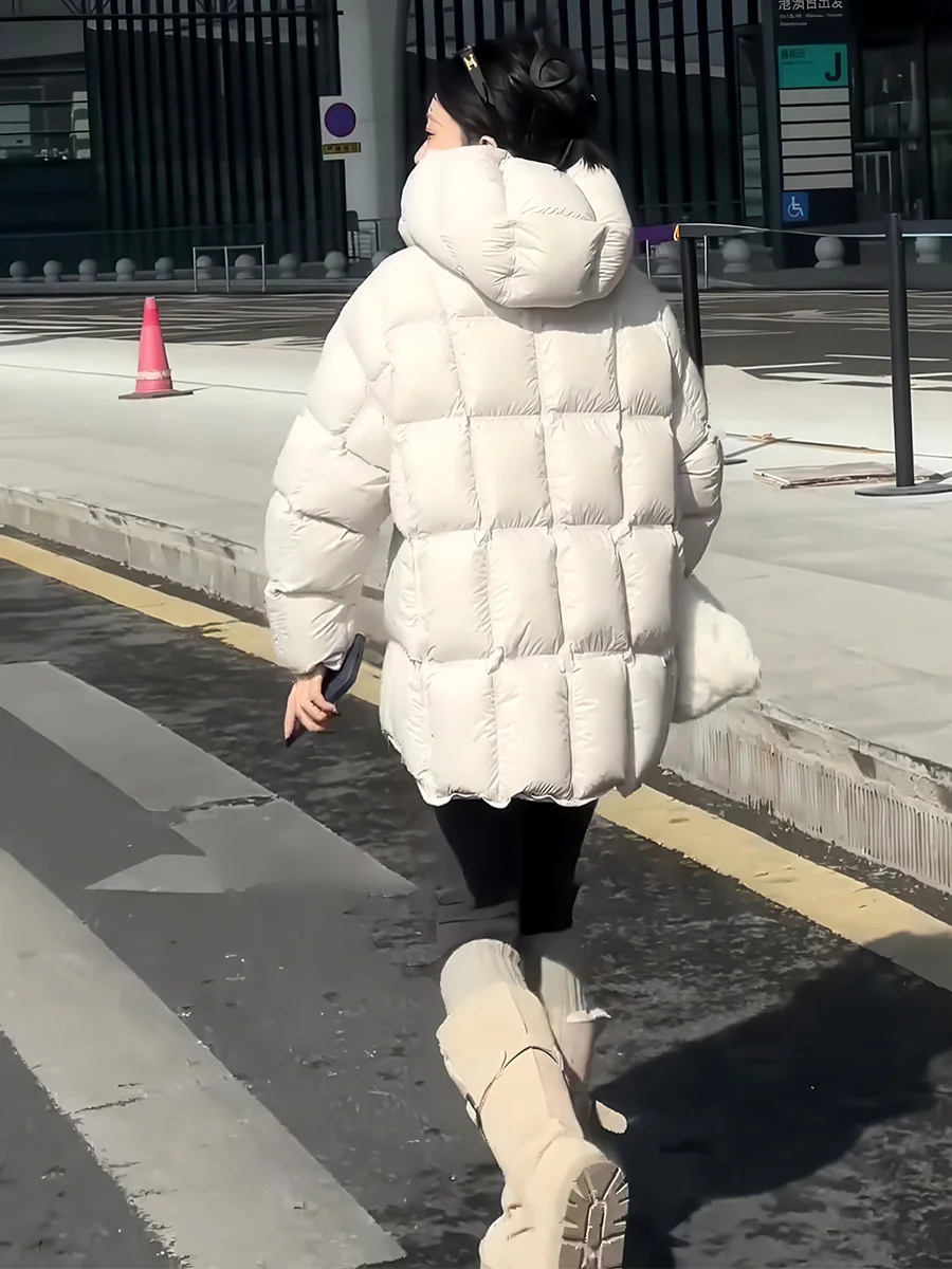 Invierno 2025 mujer Casual Sle suelto blanco Du abajo Puffer Jaet Bouffant Sensation tamaño pequeño versátil Beige prendas de vestir exteriores