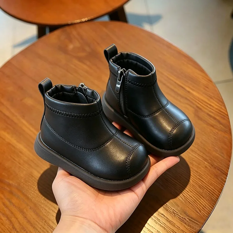 Baby Chelsea Boots Einfarbig Vielseitige Kleinkind-Stiefeletten Runde Zehen Weiche Sohle 2026 Herbst Neue Kinder-Kurzstiefel Rutschfest – Detail 5