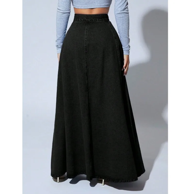 plus Size Women's High Waist Black Denim Long Skirt Single Button Flared Vintage Slimming Fashionable Versatile Mini Skirt view 4