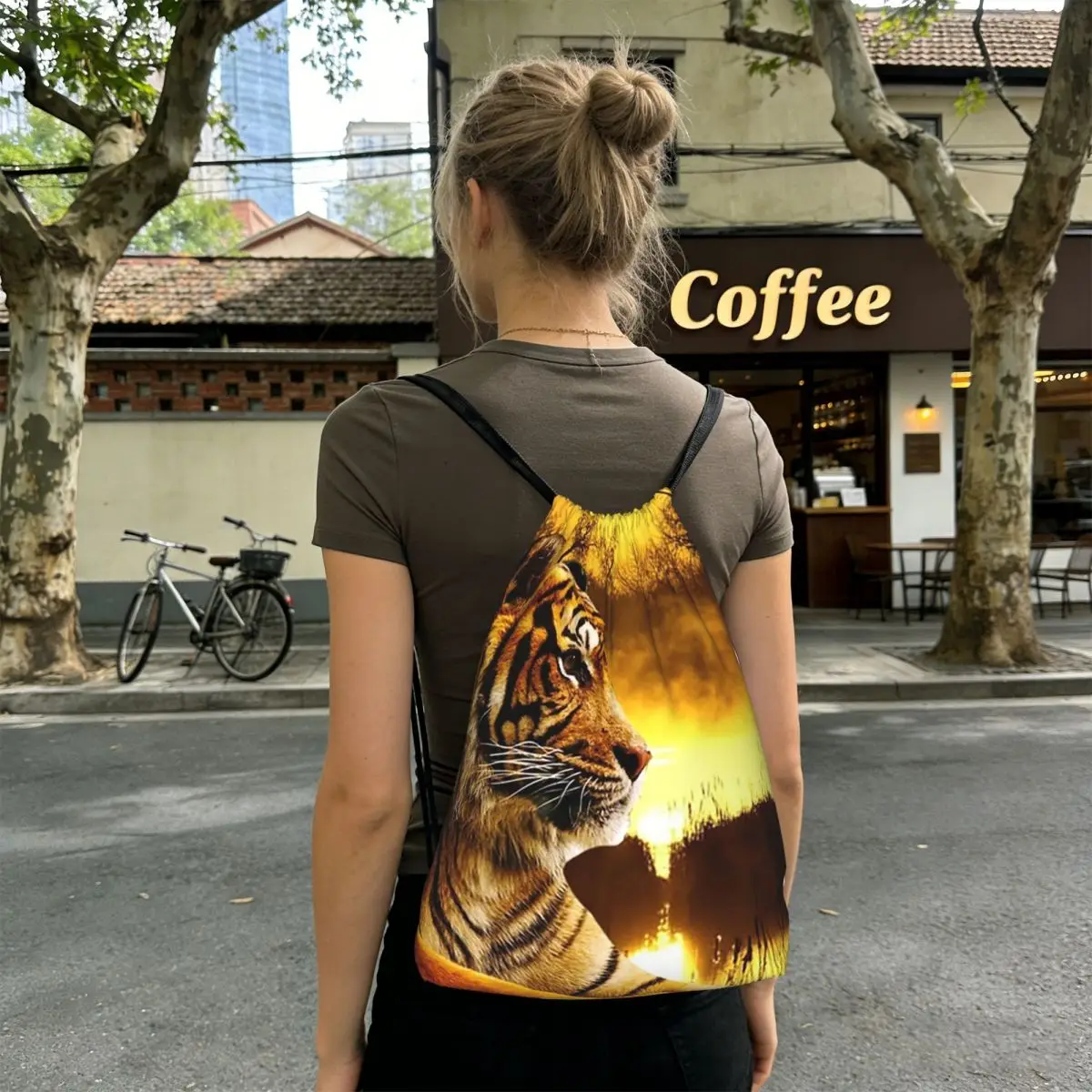 

Tiger And Sunset Backpacks Casual Drawstring Bags Sports Bag Book Bags for Travel Students