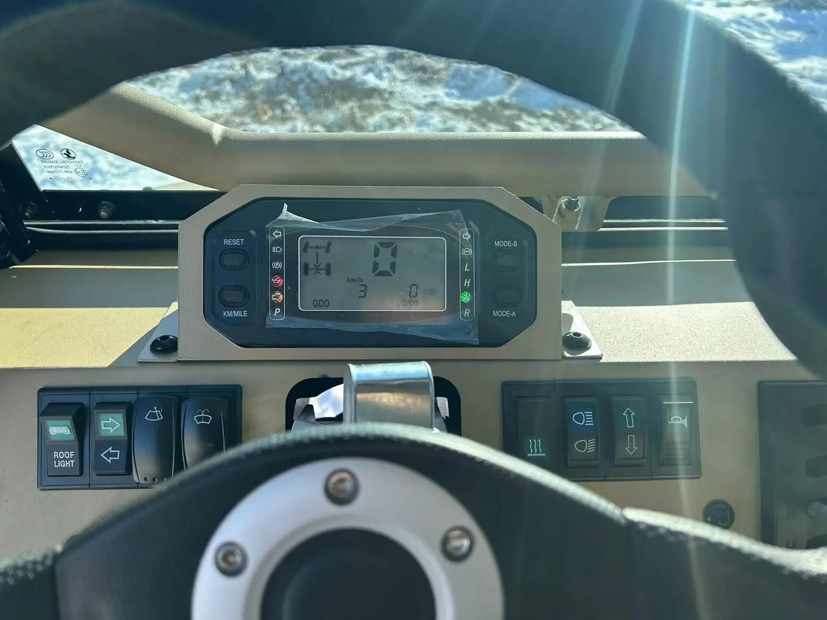 Alta qualidade 4X4 6 lugares UTV 1000cc alimentado com aquecimento 4WD eixo de acionamento e bloqueio diferencial equipado