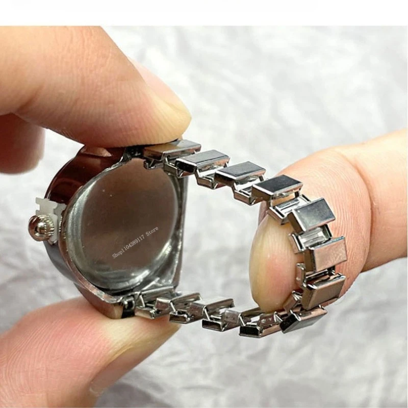 Creative Clock Shape Watches Rings Movement Quartz Rhinestone Decor Ring Watch Alloy Shell Finger Dial Couple Men and Women