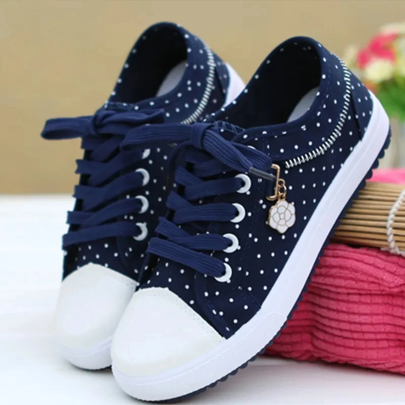 Women Sneakers Shoes 2024 Fashion Summer Casual Shoes Cutouts Lace Canvas Hollow Breathable Platform Flat Shoes Woman Zapatillas