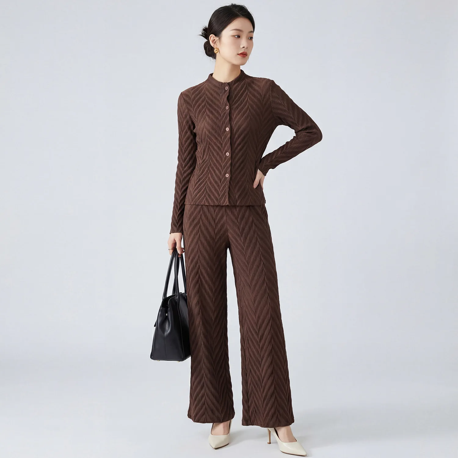 

Miyake Folds 2026 Set of High-end Women's Spring and Fall New Commuter Versatile Cardigan Jacket Straight Pants Two-piece Set