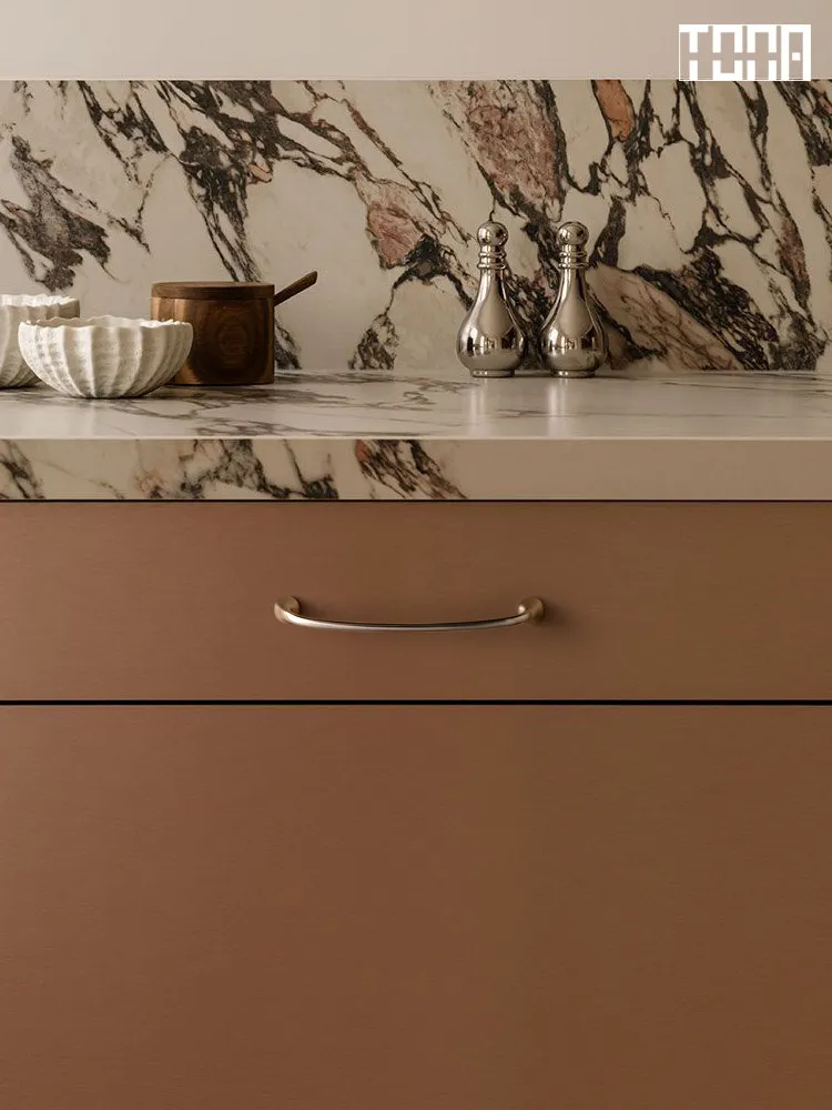 Miaokesen Nordic Titanium Silver Brass Handles Cabinet Pull Luxury Furniture Knobs Wardrobe Drawe Bar Pull Hardware Handles