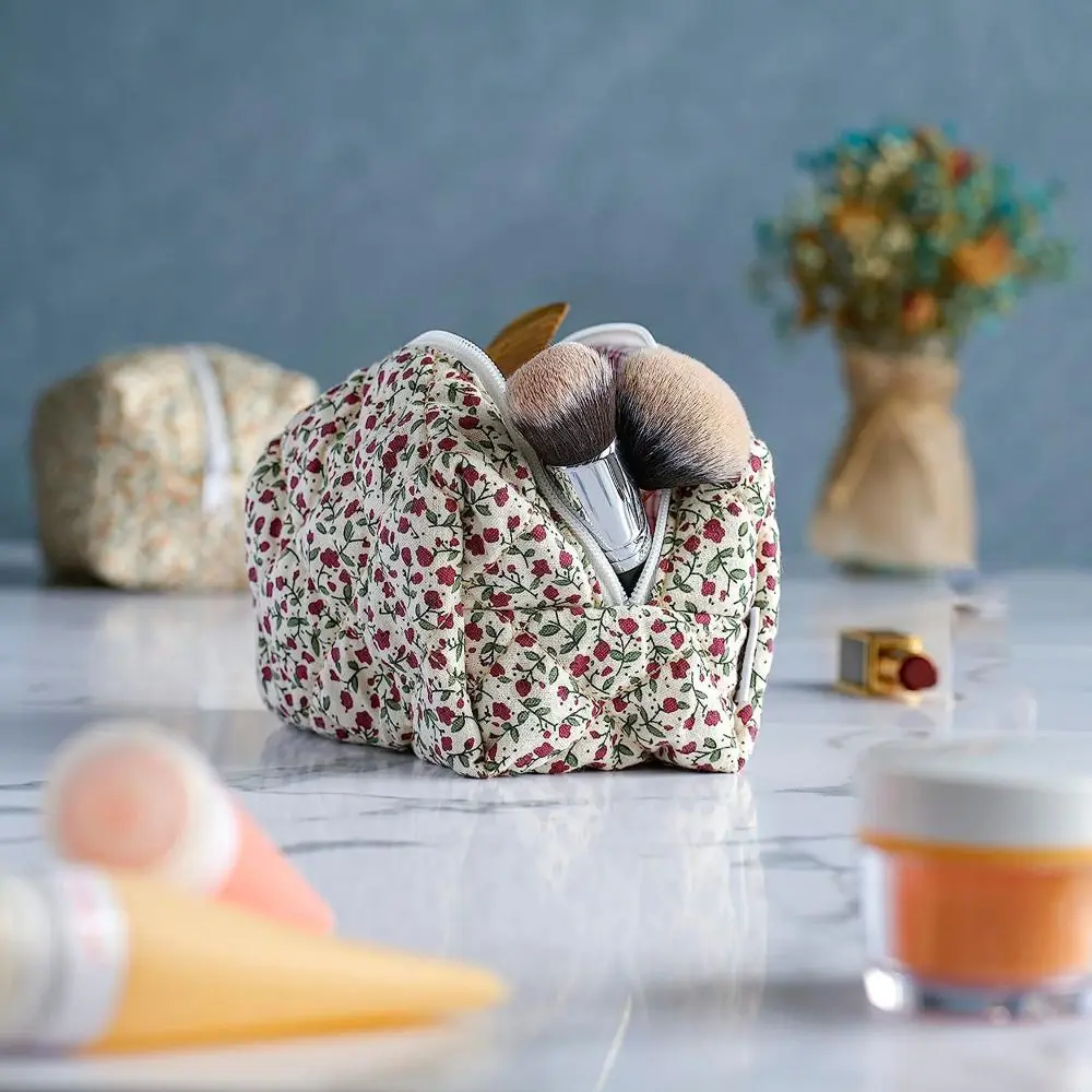 Storage Organizer Floral Puffy Quilted Makeup Bag Flower Printed Makeup Accessory Large Travel Cosmetic Bag Cosmetic Pouch