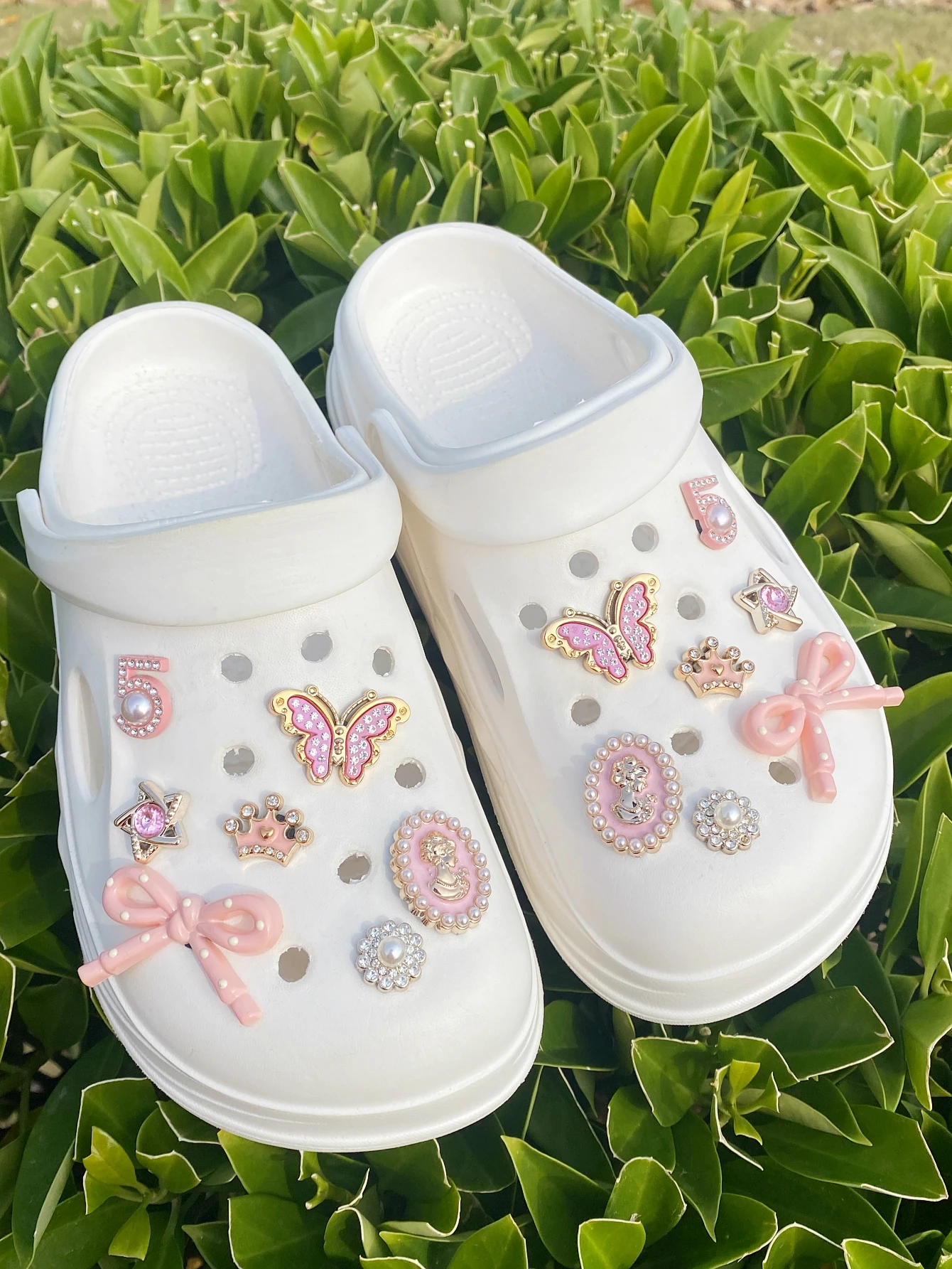 14 DIY detachable garden shoe accessories, polka dot bow, diamond butterfly, crown, five-pointed star shoe buckle DIY decoration