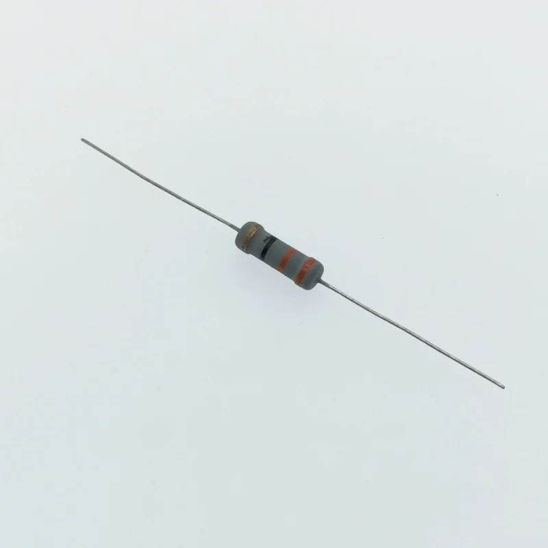 50PCS      Direct plug-in resistor 1W 33R 5%