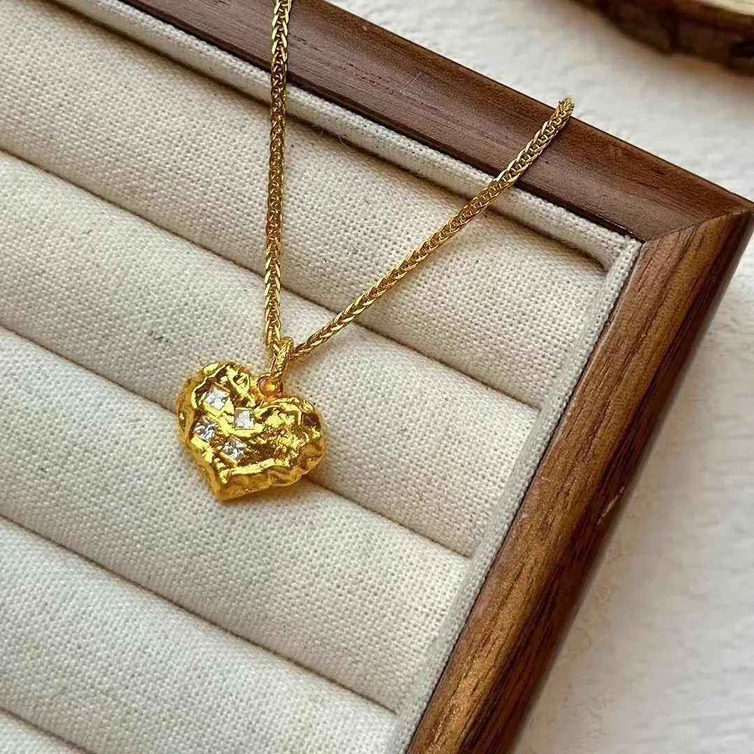 ciondolo-d'amore-con-motivo-a-martello-in-vero-oro-18-carati-au750-ciondolo-con-collana-d'amore-in-moissanite-in-oro-520-regalo-di-san-valentino-d0088