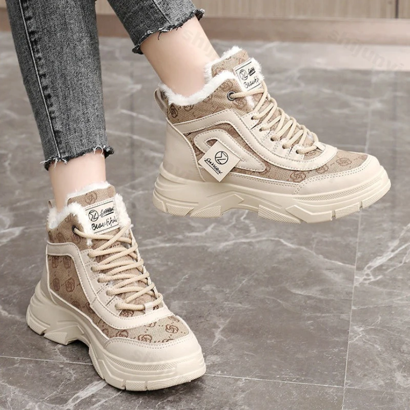 

Large Size Women's Shoes 2025 Winter New Outdoor Non Slip Plush Thicken Cotton Shoes Comfortable Height Increase Warm Snow Boots