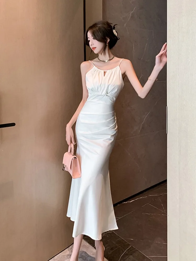 우아한 여름 새틴 피쉬테일 드레스 여성 패션 슬림핏 랩 어라운드 하이웨이스트 민소매 라운드넥 롱 드레스