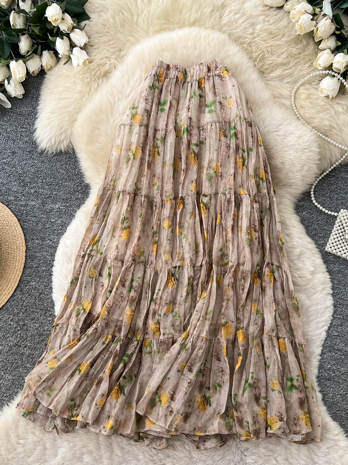 High Waist A-Line Midi Skirt Women's Korean Style Floral Print Elastic Waist Pleated Commuter Skirt Autumn Collection
