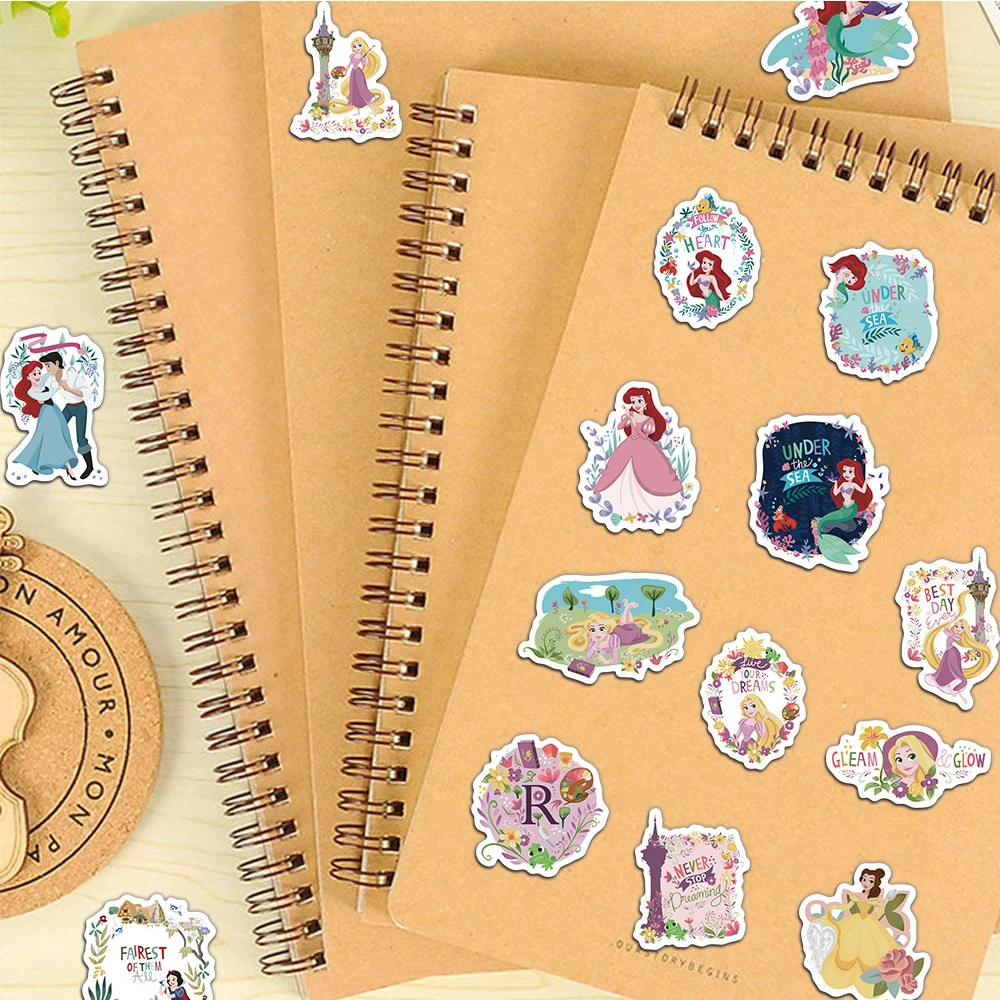10/30/60pcs Disney Princess Graffiti adesivi simpatico cartone animato decalcomanie per bambini giocattolo valigia notebook telefono ragazza adesivo decorazione