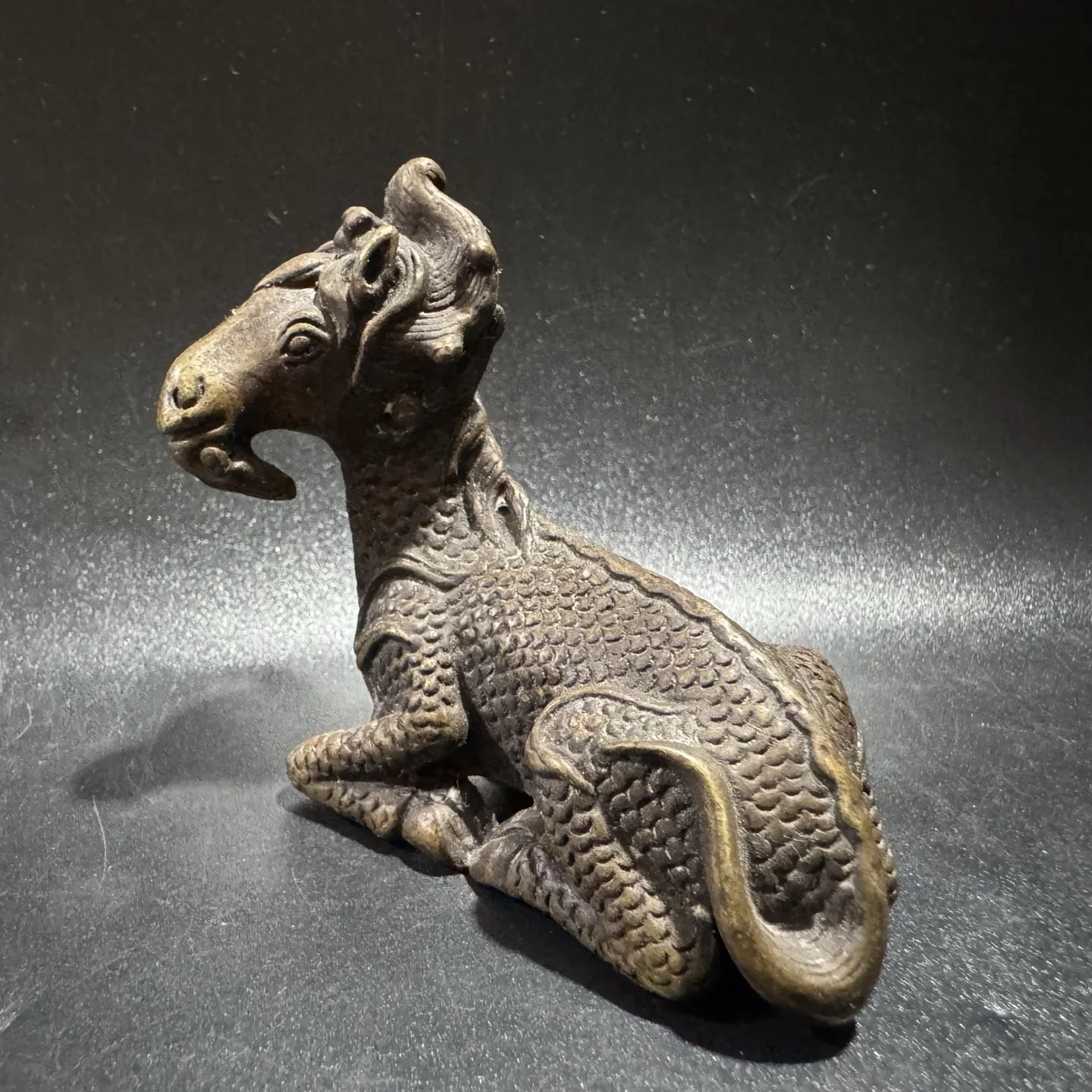 Solid brass, with a proud tea pet sheep lid, a copy, a Buddha worship line lid, a decorative item for the desktop