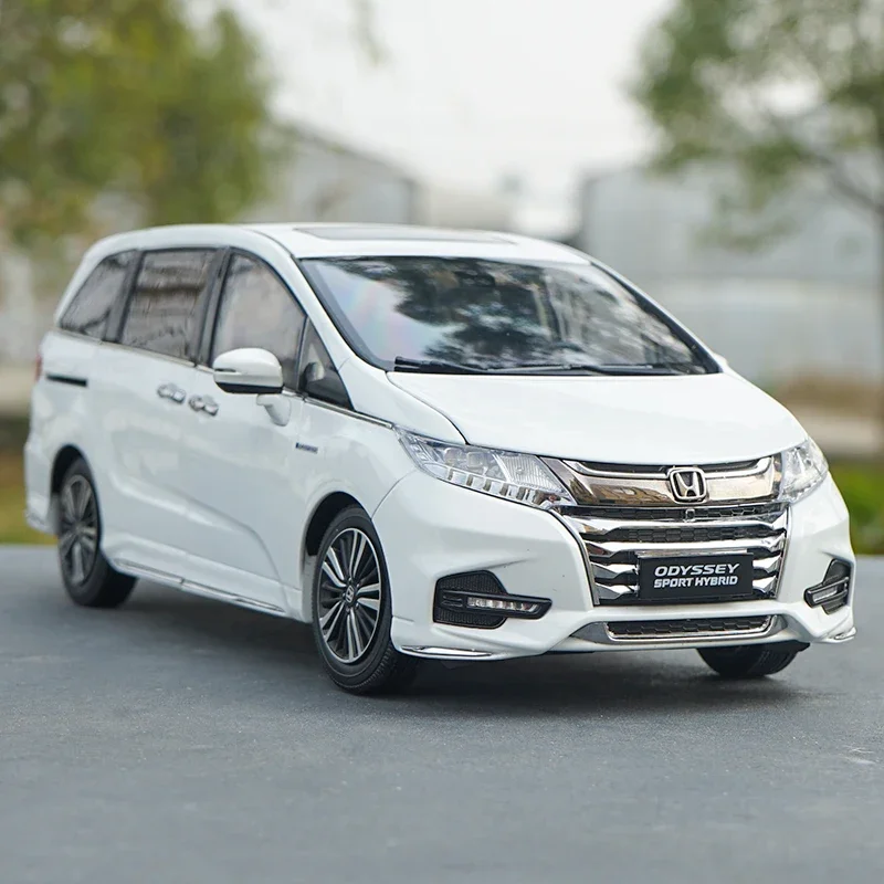 

1:18 Scale GAC HONDA ODYSSEY Hybrid Version 2019 New Die-cast Alloy Car Model Collection Ornaments Toys Gifts