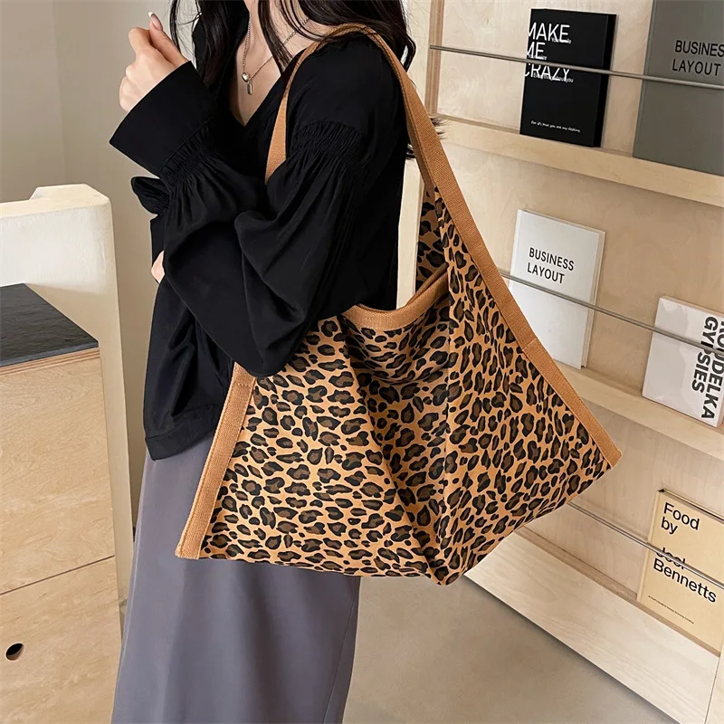 

Retro Fashion Leopard Print Women Underarm Tote Bag 2025 Female High Quality Canvas Lady Shoulder Bag Large Capacity Handbags