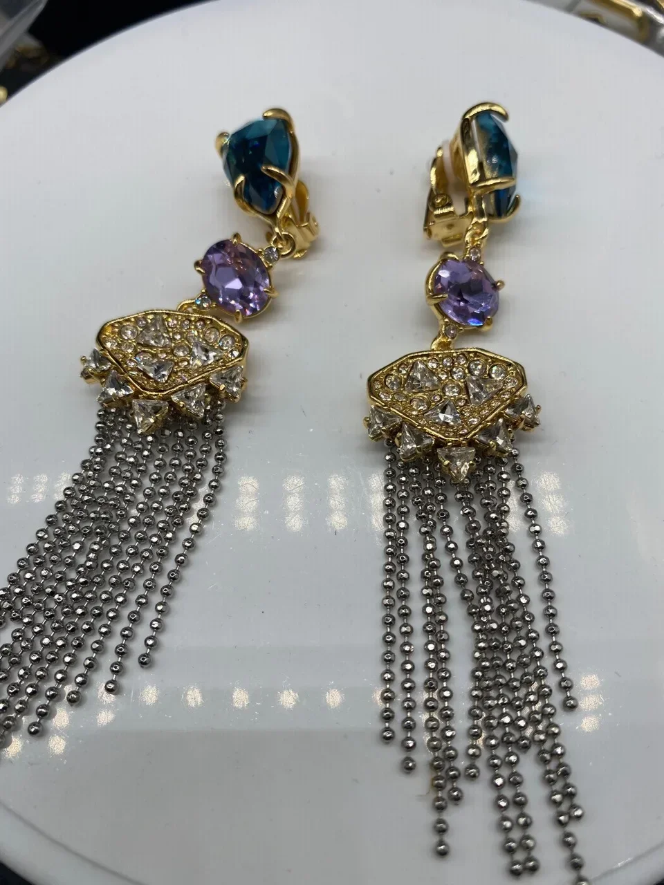 

2023 New Europe and The United States Fashion Trend Gem Fringe Long Ear Clip