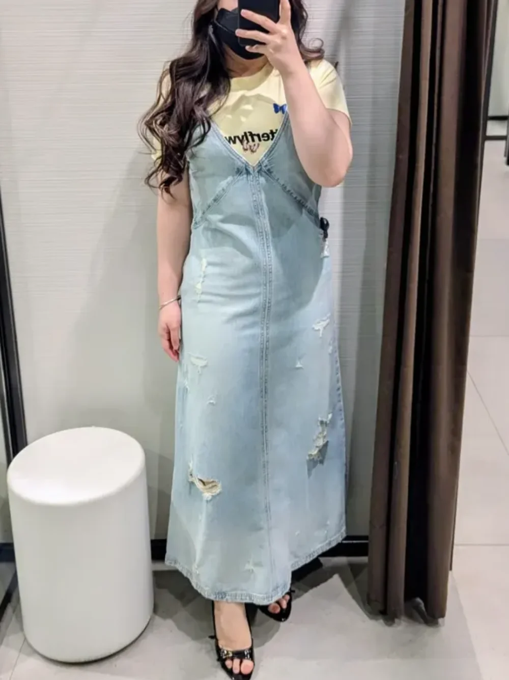 

Vintage Women's Denim Halter Dress Summer Perforated Decorated V-Neck Sleeveless Long Dress Lady Holiday Dress