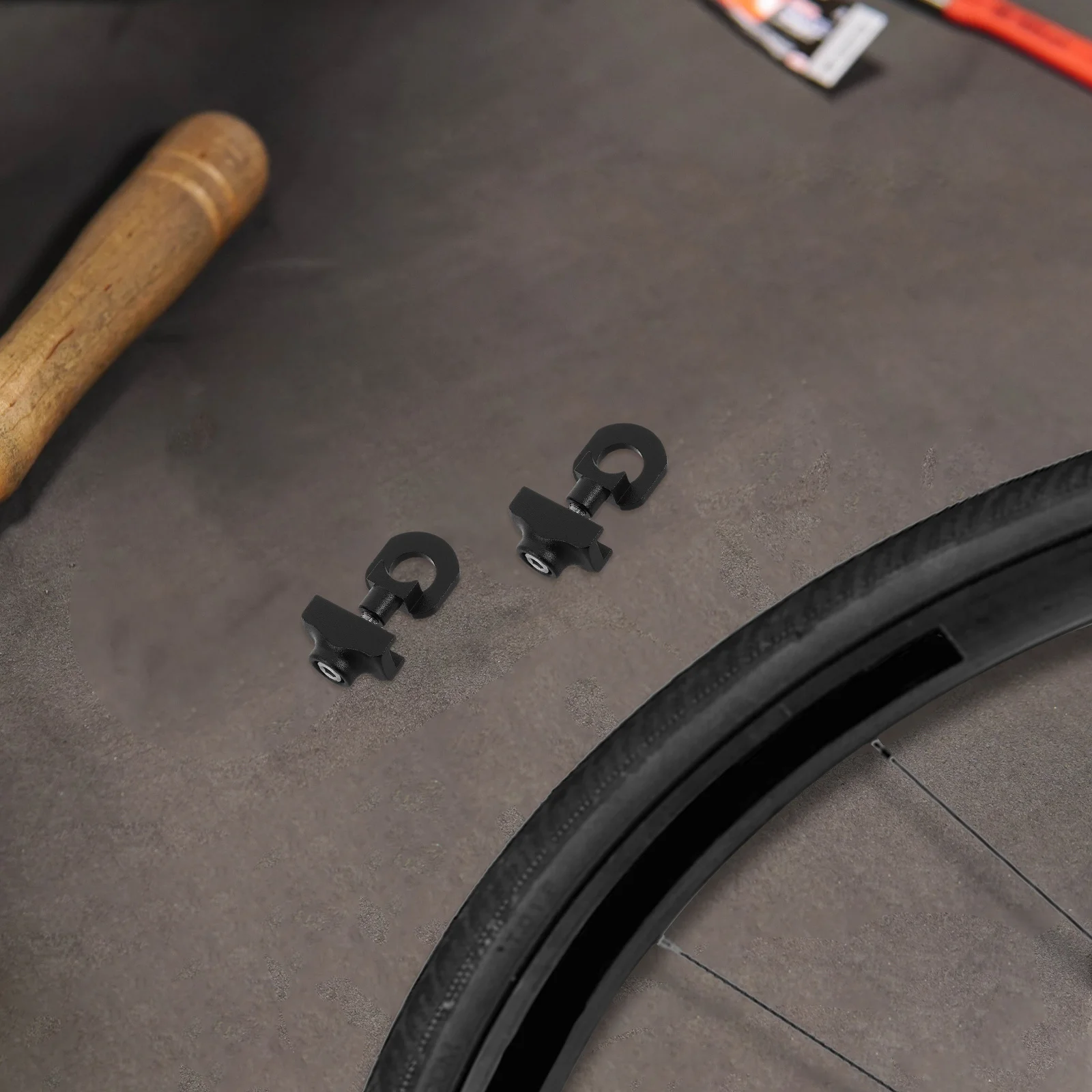 

2Pcs Aluminum Alloy Chain Tensioner for Bike Enhanced Tension Control Compatible with Foldable Bicycles Chain Tightener