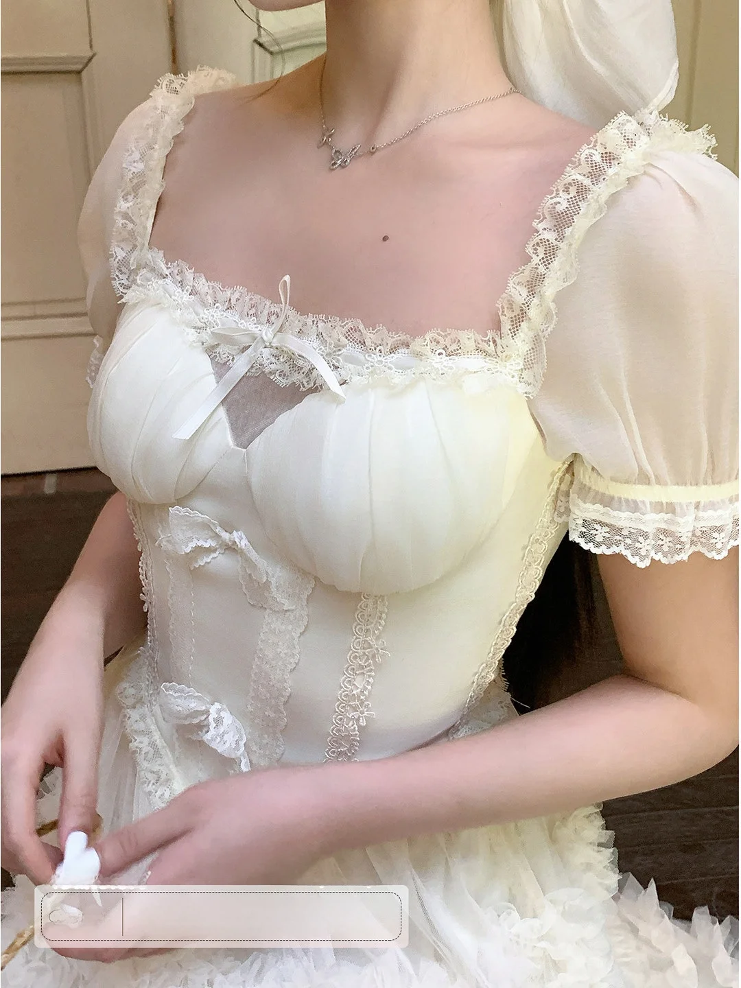 

Heavy Embroidery Lace Top ort Sve Pure Desire Sle Sweet Girl Feel Bubble Sve Square Collar Body ape Summer Faion