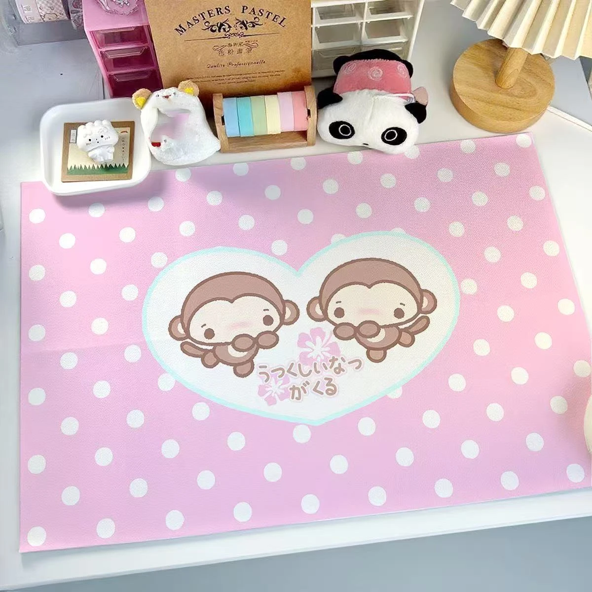 Retro Niedliche Affen-Tischdecke für Wohnheim Schlafzimmer Cartoon Polka Dot Handgemachte Dekoration Tischunterlage Staubdichte Tischdecke – Detail 4