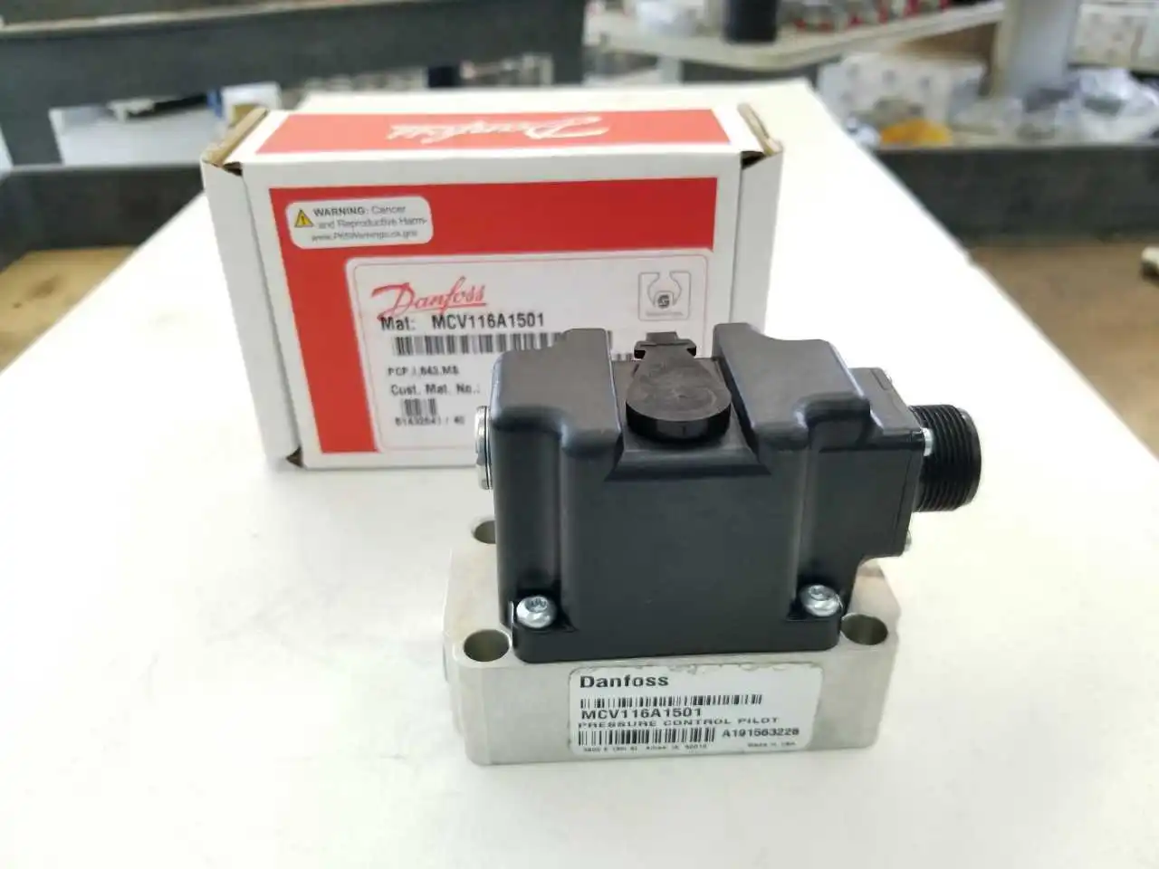 SAUER DAN FOSS MCV MCV116 MCV105 Series Hydraulic control valve Servo solenoid valve Pressure Control Pilot valve MCV105C3026