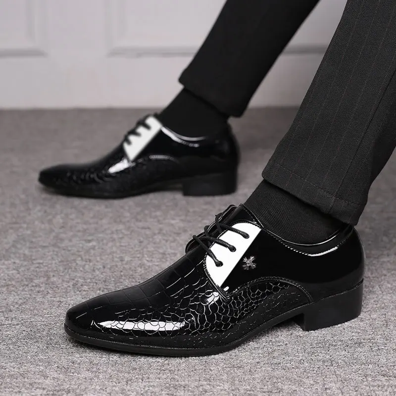 New Model Business Patent Leather Men Shoe Pointed Toe Height Increase Breathable Oxford Shoes Lace Up Plus Size Wedding Shoes