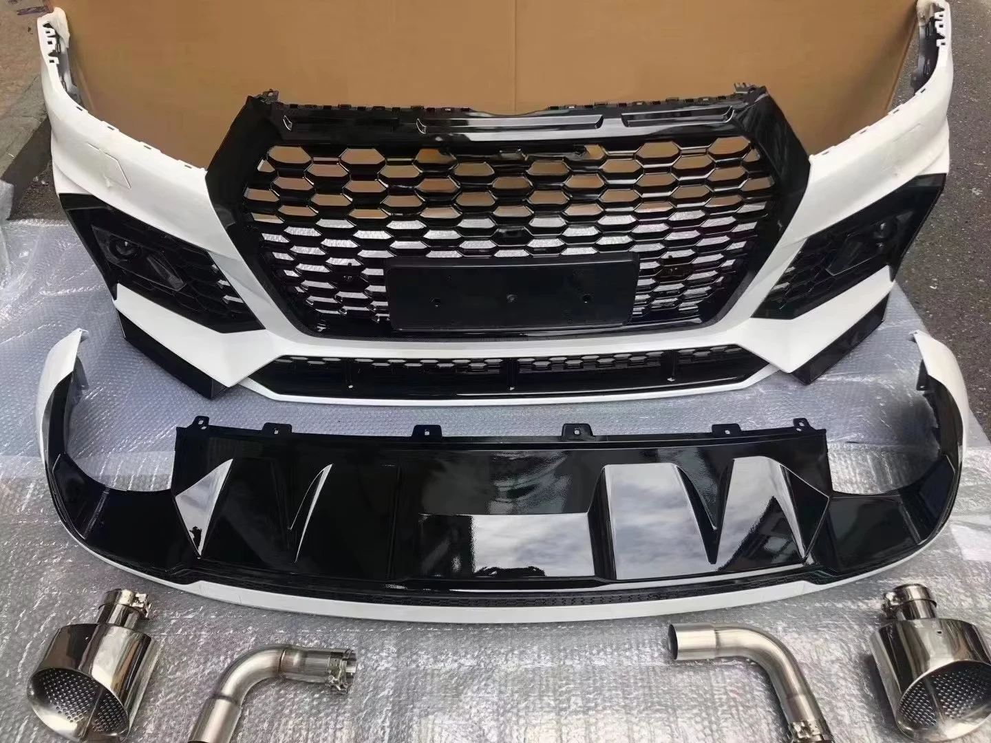طقم هيكل السيارة المصد الأمامي 2018 لـ Audi Q5 تمت ترقيته إلى RSQ5 SQ5 Star Shine Front Grille Diffuser #2