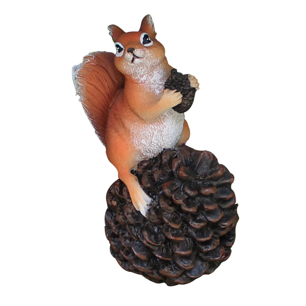 

Creative Squirrel-Designed Resin Pendant Hanging Garden Yard Decor for Outdoor Indoor Space Landscape Tree Decoration