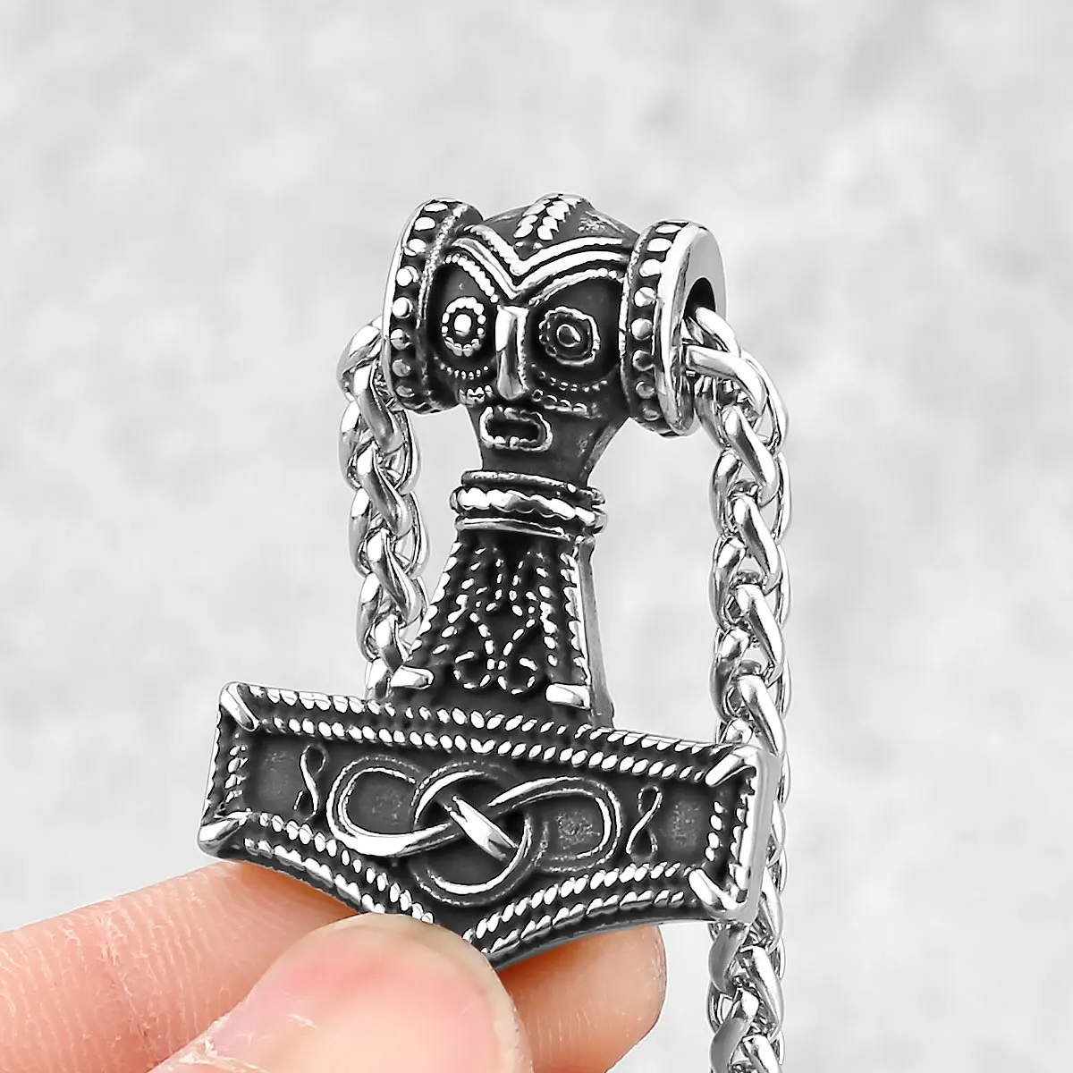 Titanium Stainless Steel Thor\'s Hammer Viking Necklace Nordic Religious Retro Amulet Fashion Pendant Popular Jewelry Accessories