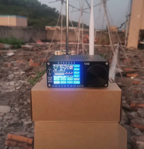 Si4732 Chip ATS25X2 All Band Digital Radio FM LW MW SSB, APP Network WIFI Configuration with Spectrum Scanning Function