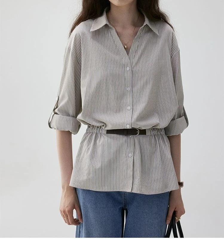 Striped 2025 Loose Shirt Autumn Lapel New Style Temperament Commuting Waist Cinched Top Looks Slim