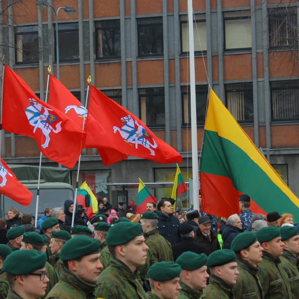 Bandera de Lituania 90X150cm LTU LT Bandera de la República de Lituania pancarta colgante de poliéster