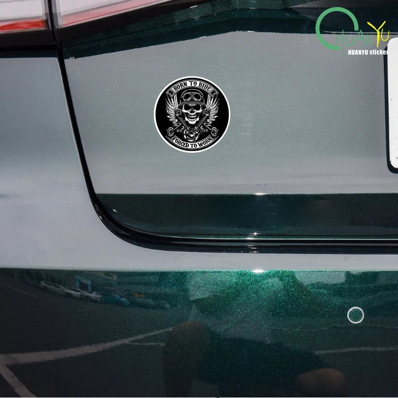 BORN TO RIDE Skull Car Sticker Funny Decal Car Accessories Car stickers. Motorcycle stickers 15*15cm