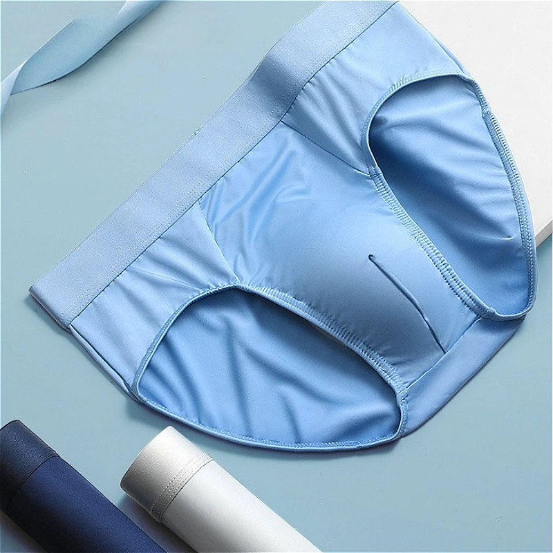 

Sexy Underwear Mens Briefs U Convex Pouch Ice Silk Low Waist Male Breathable Thin Трусы Мудские Хлопковые Youth Bottom Panties
