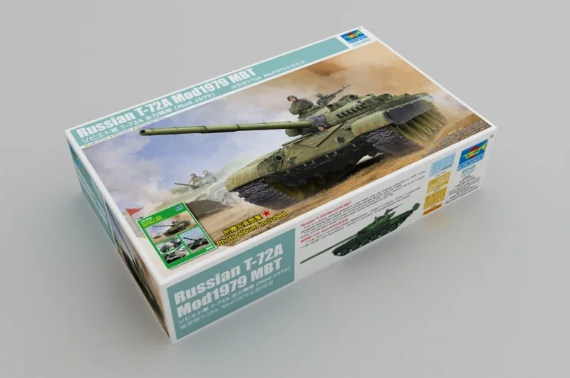 Trumpeter 09546 1/35 Russian T-72A Mod1979 MBT Military Tank Assembly Model Kits