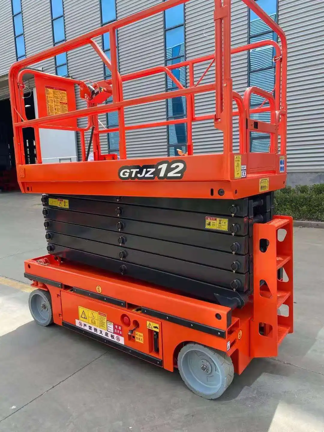 Factory Price 4-16m Hydraulic Lifting Scaffold Platform Self Propelled Electric Mobile Scissor Lift for Rent