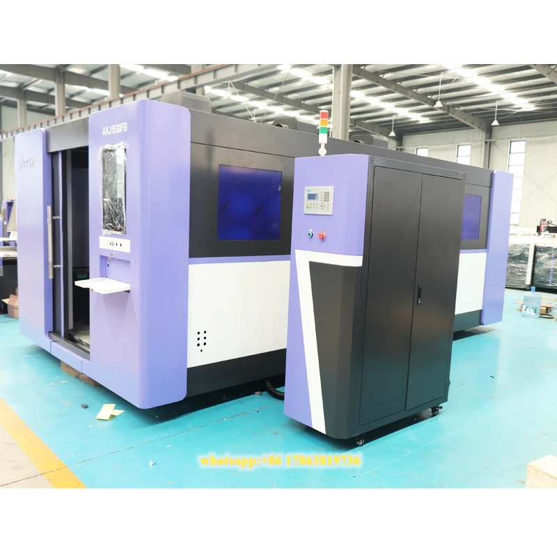 30000W 20000W 12000W Plate Metal Fiber Laser Cutter With Double Table And Cover AKJ1530FBC