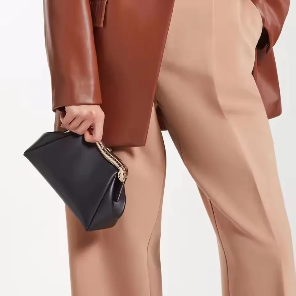 

Vintage Women Handbag Lock PU Leather Clip Bags Female Retro Shoulder Bag Lady Purse Black Leather Messenger Bags