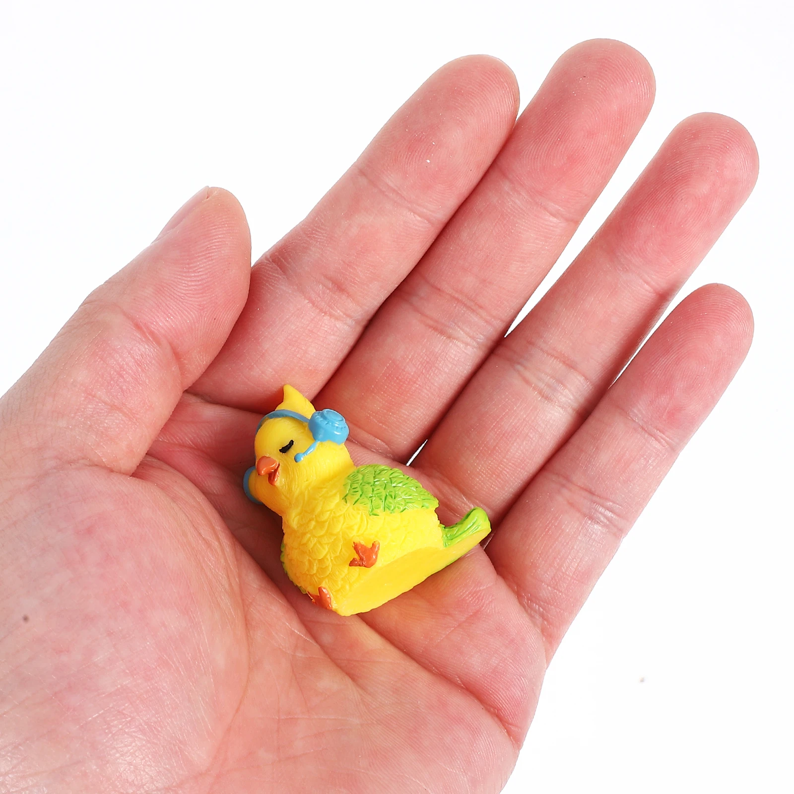 

3pcs Cute Parrot Micro Landscape Garden Decor Resin Bird Figurines Desktop Animal Toy for Kids Home Office Ornament